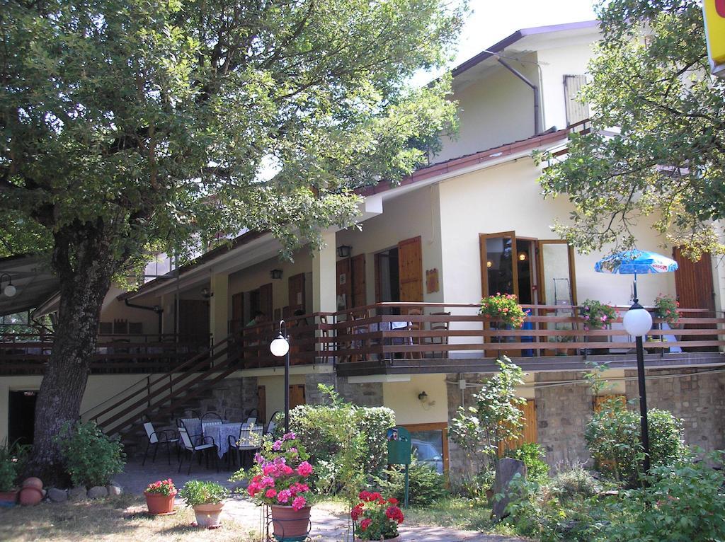 Albergo Lago Verde Pennabilli Exterior foto